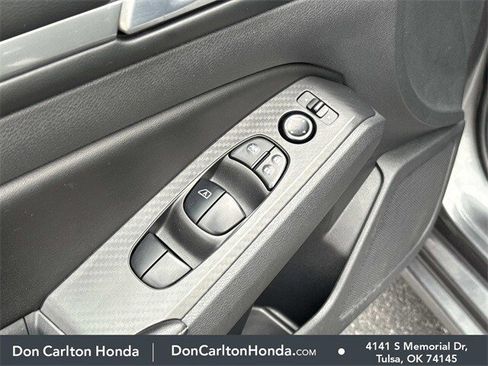 Used 2022 Nissan Altima 2.5 SV image 11