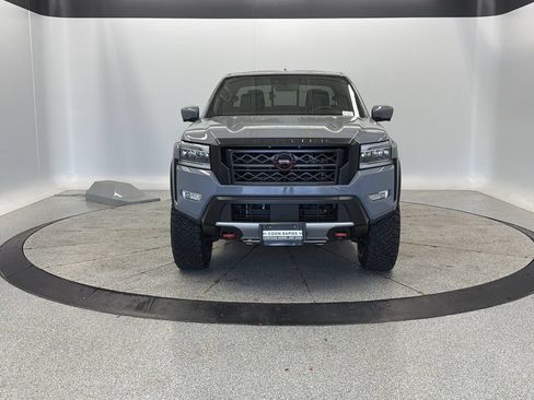 Used 2023 Nissan Frontier PRO-4X w/ Pro-4X Premium Package AWD/4WD image 10