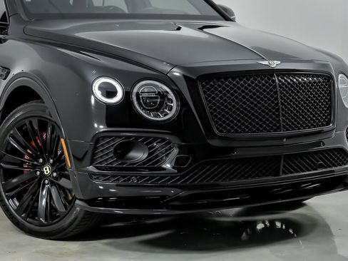 Used 2020 Bentley Bentayga Speed AWD/4WD image 3