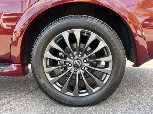 Used 2024 Nissan Armada Platinum w/ Captain's Chairs Package image 7