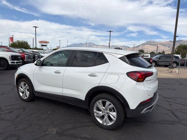 Used 2025 Buick Encore GX Preferred FWD image 9