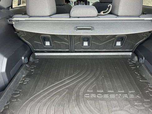 Used 2025 Subaru Crosstrek 2.0i Premium image 14