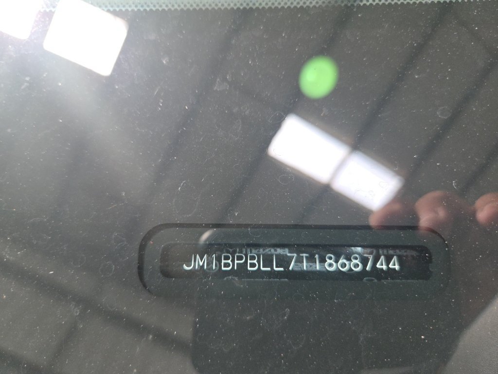 Used 2026 MAZDA MAZDA3 Carbon AWD/4WD image 5