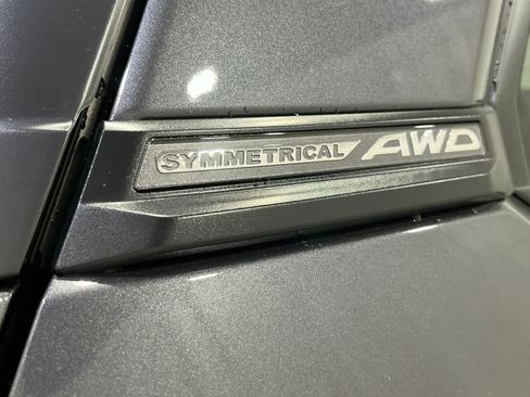 Used 2026 Subaru Forester Premium AWD/4WD image 9