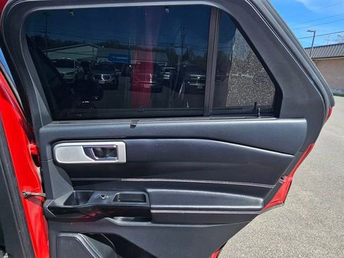 Used 2022 Ford Explorer ST w/ Equipment Group 401A AWD/4WD image 22