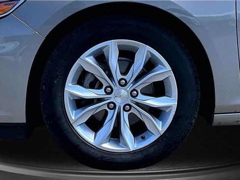 Used 2024 Chevrolet Malibu LT FWD image 31