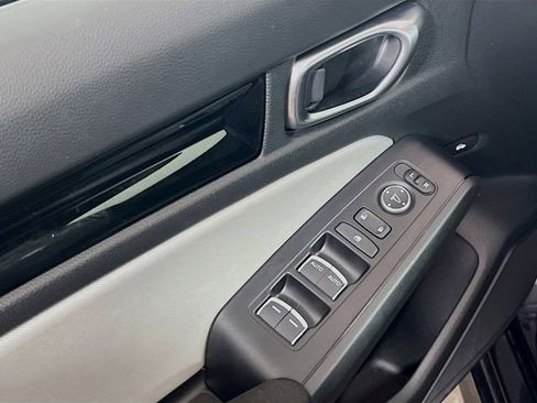 Certified 2025 Honda Civic Sport image 16