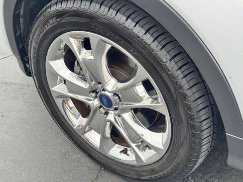 Used 2016 Ford Escape SE w/ SE Leather Comfort Package AWD/4WD image 20