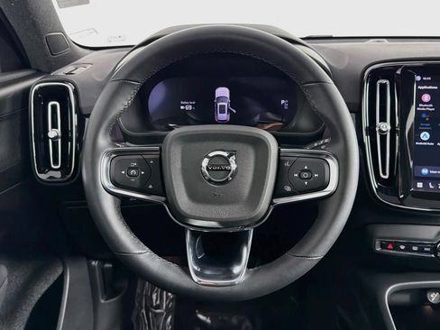 Used 2023 Volvo XC40 Recharge Plus AWD/4WD image 14