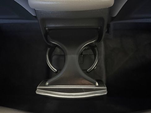 Used 2019 Hyundai Elantra Value Edition FWD image 31