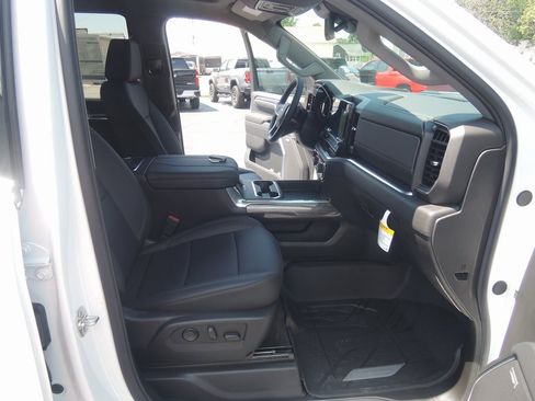 New 2025 Chevrolet Silverado 2500 LTZ w/ LTZ Convenience Package image 40