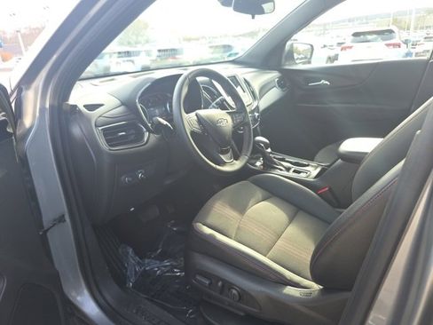 Used 2023 Chevrolet Equinox RS image 12