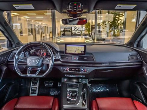 Used 2020 Audi SQ5 Premium Plus w/ Premium Plus Package image 3