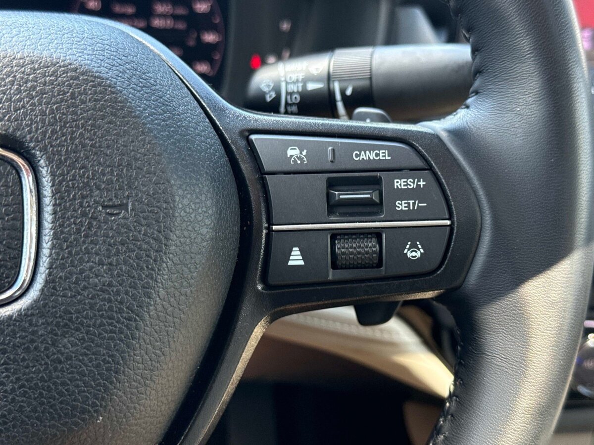 Used 2024 Honda Accord EX-L image 30