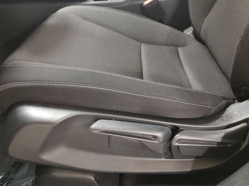 Certified 2024 Honda CR-V LX image 3