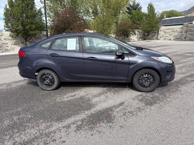 Used 2013 Ford Fiesta SE FWD image 9