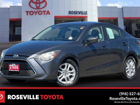 Used 2016 Scion iA FWD image 1