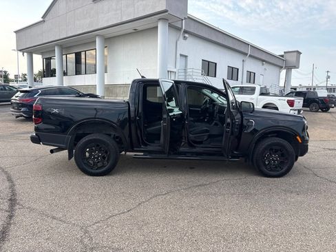 Used 2025 Ford Ranger Lariat w/ Black Appearance Package AWD/4WD image 8