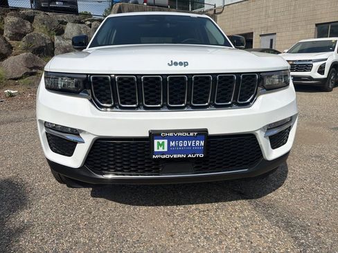 Used 2023 Jeep Grand Cherokee 4WD 4xe image 9