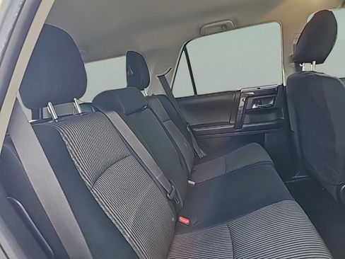 Used 2014 Toyota 4Runner Trail image 31