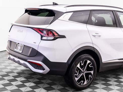 Used 2025 Kia Sportage EX w/ Premium Package AWD/4WD image 34