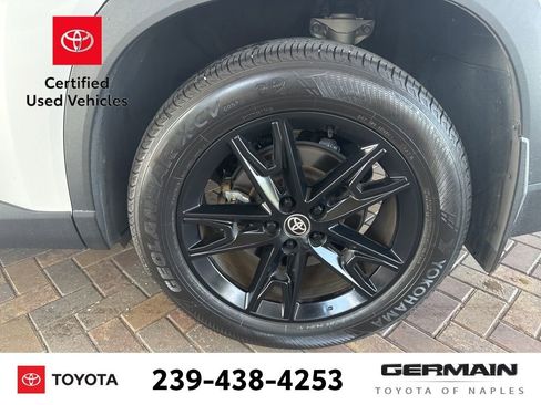 Used 2024 Toyota Grand Highlander FWD image 13