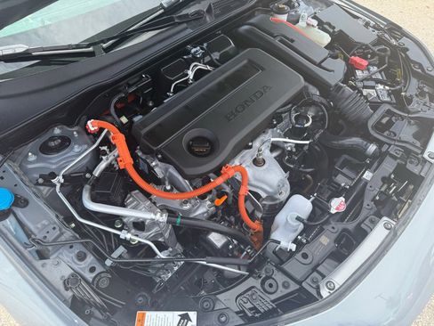 Certified 2025 Honda Civic FWD Hybrid Sedan image 38