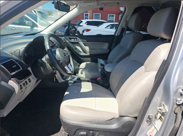 Used 2018 Subaru Forester 2.5i Limited AWD/4WD image 7