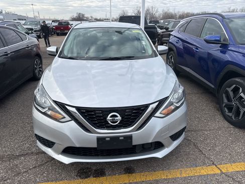 Used 2019 Nissan Sentra SV image 18