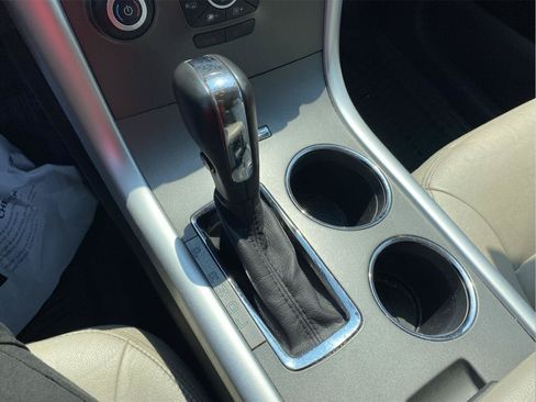 Used 2012 Ford Edge SEL FWD image 28