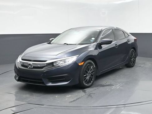 Used 2017 Honda Civic LX image 4