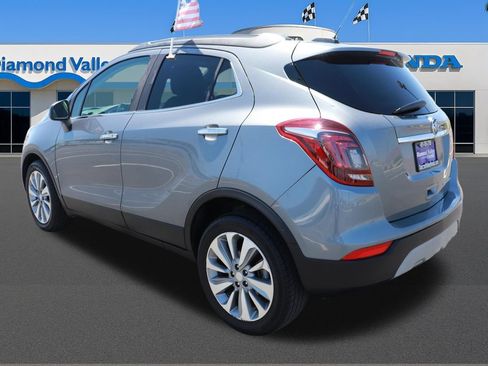 Used 2020 Buick Encore Preferred FWD image 4