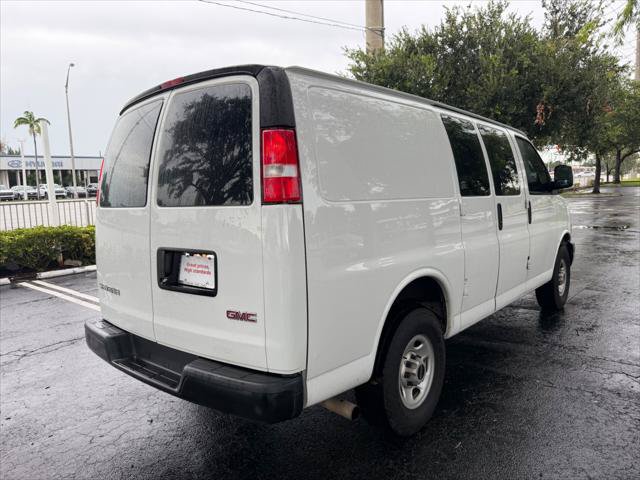 Used 2023 GMC Savana 2500 w/ Driver Convenience Package RWD image 5