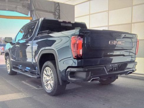 Used 2022 GMC Sierra 1500 Denali AWD/4WD image 5