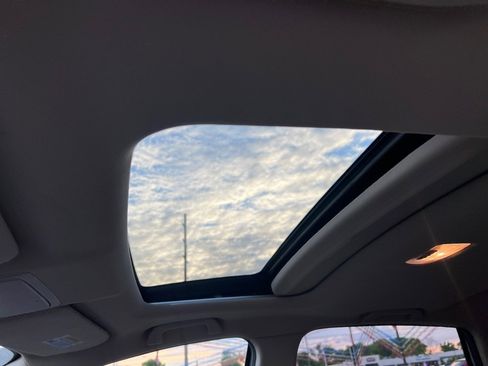 Used 2016 Honda CR-V EX-L image 37