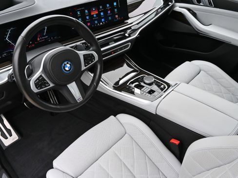 Certified 2024 BMW X5 xDrive50e w/ M Sport Package AWD/4WD image 12