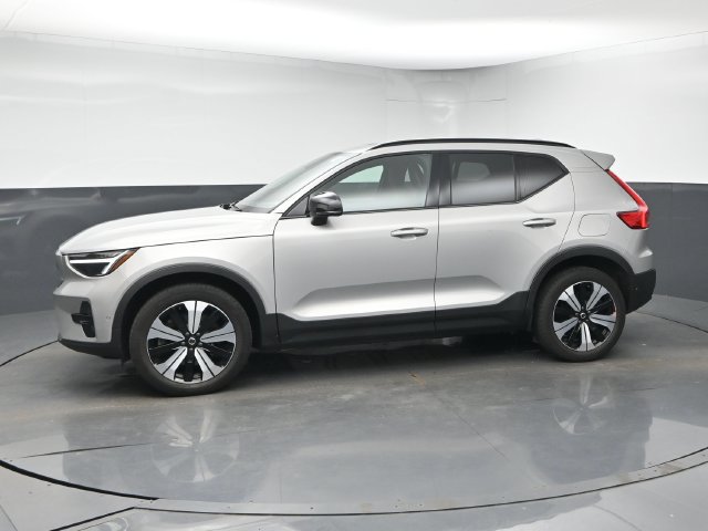 Used 2023 Volvo XC40 Recharge Plus AWD/4WD image 4