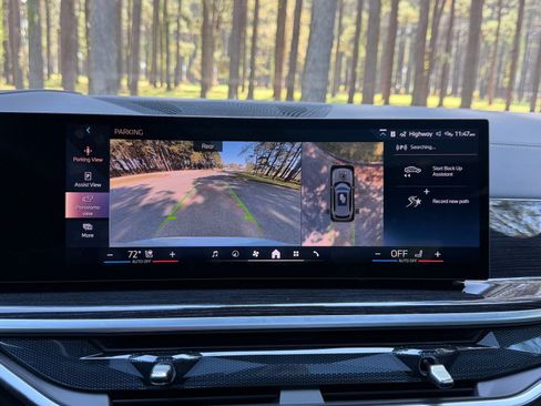 Used 2026 BMW X5 sDrive40i w/ M Sport Package image 5