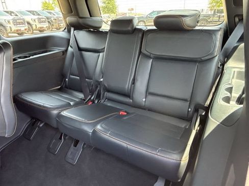 Used 2026 Ford Expedition Tremor AWD/4WD image 13