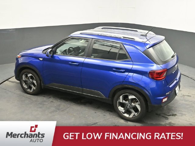 Used 2023 Hyundai Venue SEL FWD image 28
