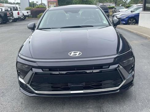 Certified 2024 Hyundai Sonata SEL FWD image 2