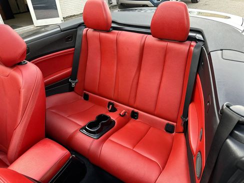 Used 2016 BMW M235i Convertible RWD image 27
