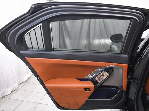 Used 2025 BMW 760i xDrive 760i xDrive image 14