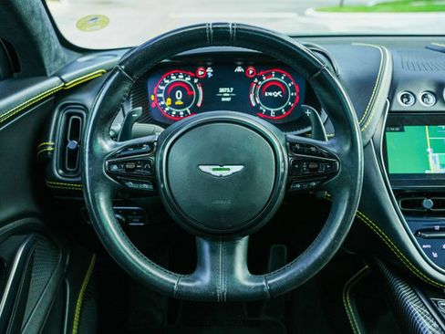 Used 2021 Aston Martin DBX AWD/4WD image 49