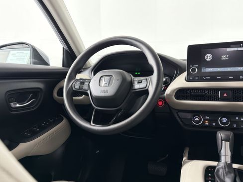 Used 2024 Honda HR-V LX image 26