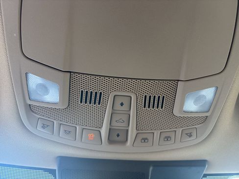 Used 2020 Ford F150 Lariat w/ Equipment Group 502A Luxury image 35