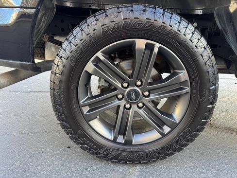 Used 2018 Ford F150 XLT image 21