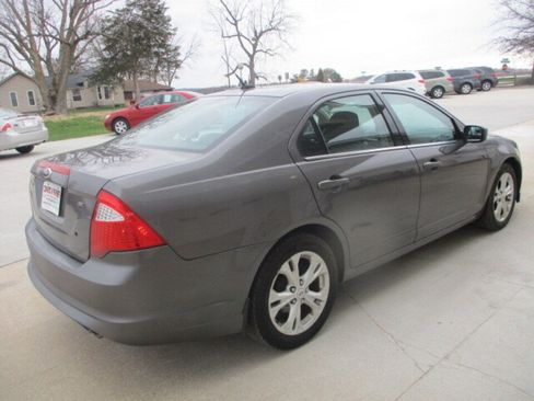 Used 2012 Ford Fusion SE image 15