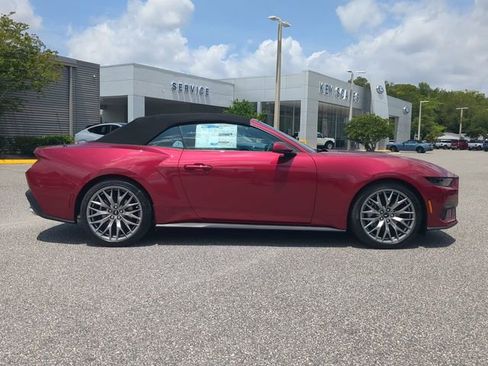 New 2026 Ford Mustang Convertible RWD image 4