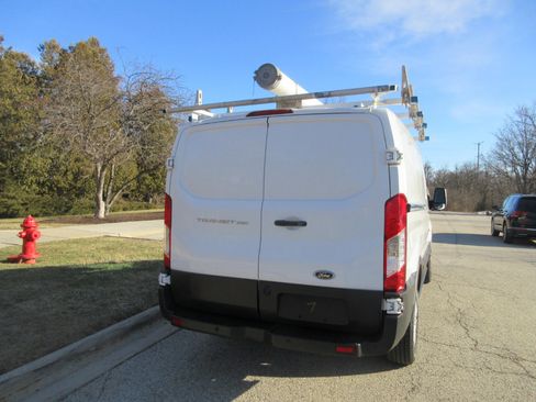 Used 2017 Ford Transit 250 130 Low Roof w/ Interior Upgrade Package image 15